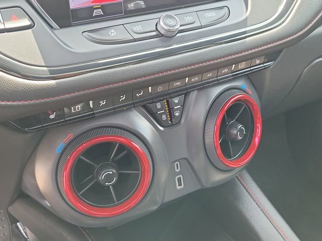 Used 2022 Chevrolet Blazer RS FWD image 19