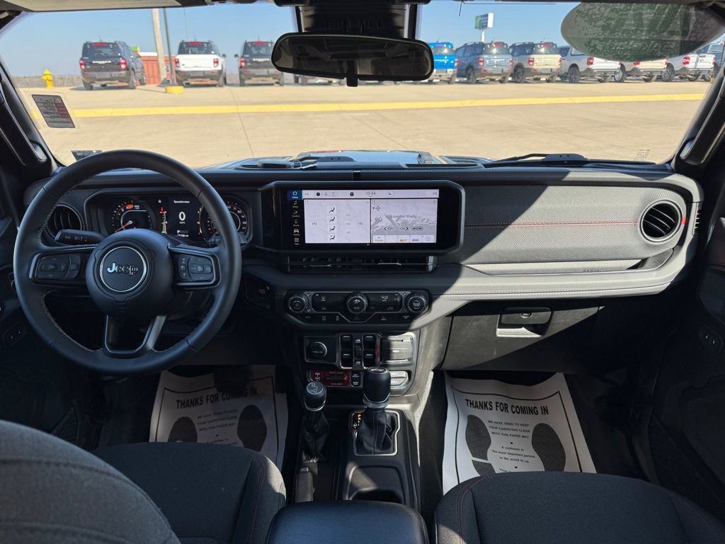 Used 2025 Jeep Wrangler Rubicon image 33