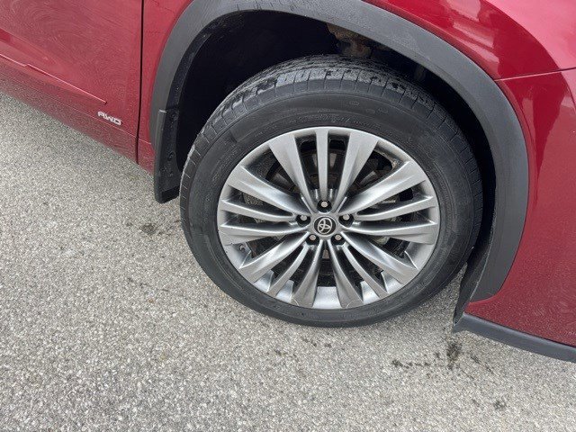 Used 2021 Toyota Highlander Platinum image 42