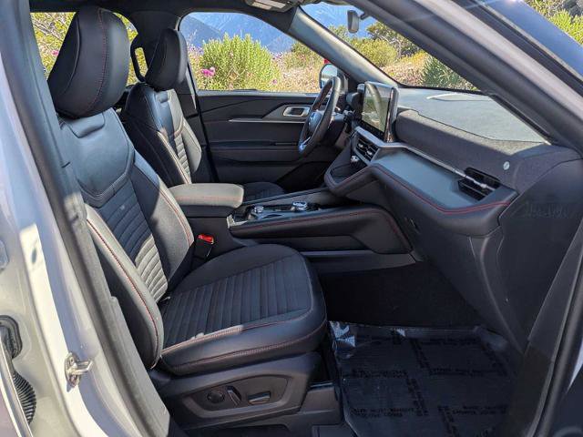 Certified 2025 Ford Explorer ST-Line AWD/4WD image 17