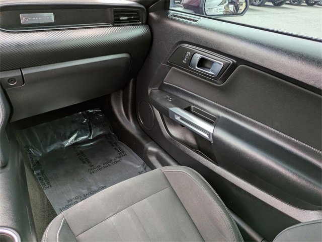 Certified 2018 Ford Mustang Coupe image 16
