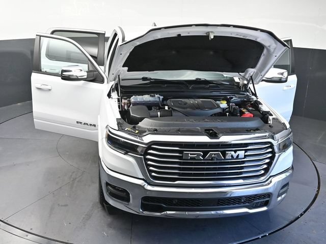 Used 2025 RAM 1500 Laramie AWD/4WD image 45