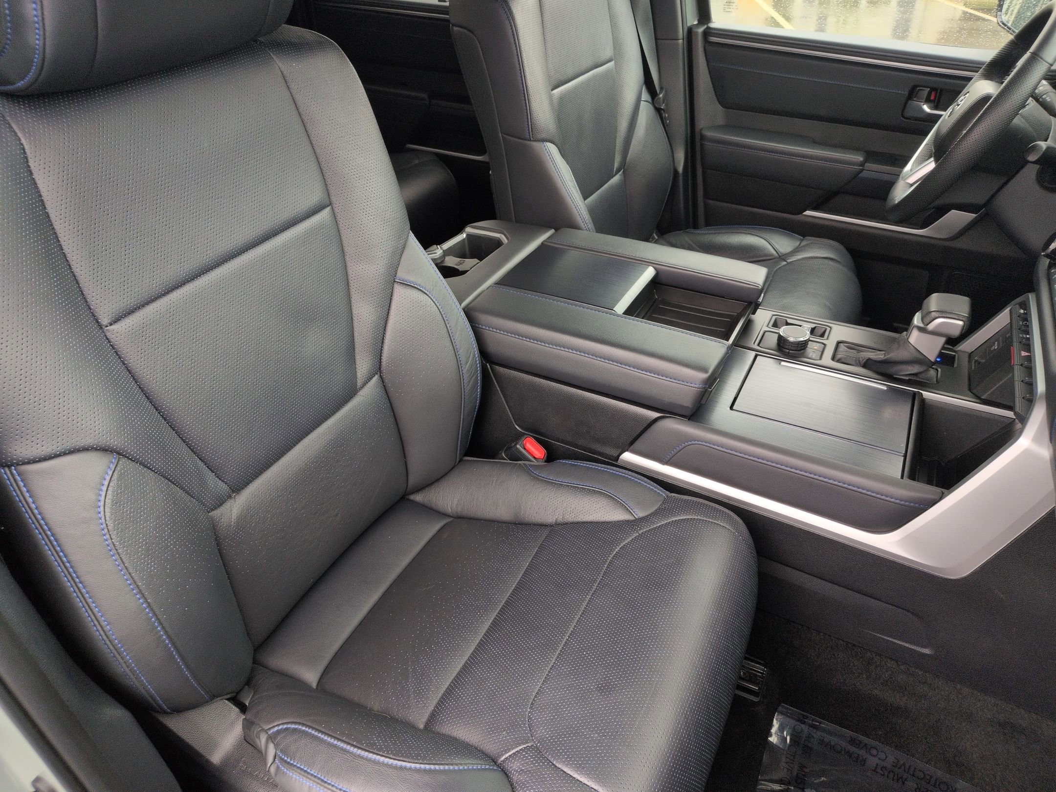 Used 2024 Toyota Tundra Platinum AWD/4WD image 36