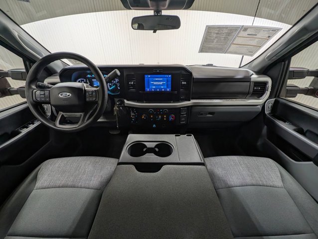 Certified 2025 Ford F250 XLT image 7