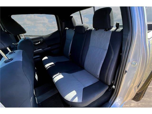 Used 2020 Toyota Tacoma TRD Off-Road RWD image 25