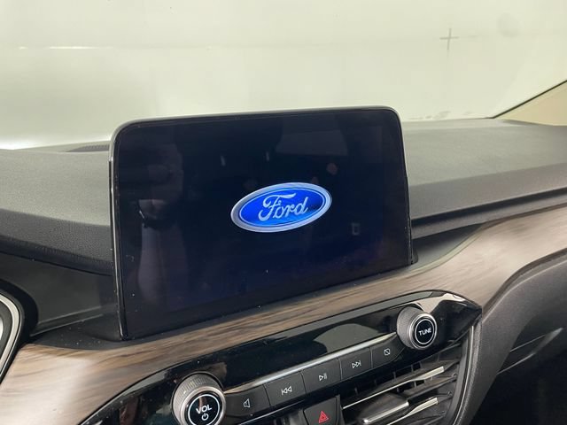 Certified 2020 Ford Escape Titanium AWD/4WD image 7