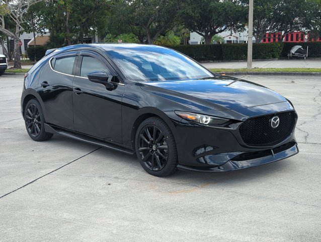 Used 2023 MAZDA MAZDA3 Hatchback w/ Appearance Package AWD/4WD video 3