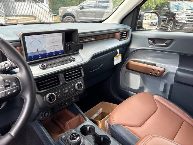Certified 2024 Ford Maverick Lariat FWD image 12