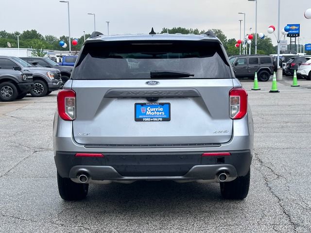 Certified 2023 Ford Explorer XLT w/ Equipment Group 202A AWD/4WD image 6
