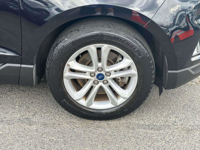 Certified 2019 Ford Edge SEL image 7