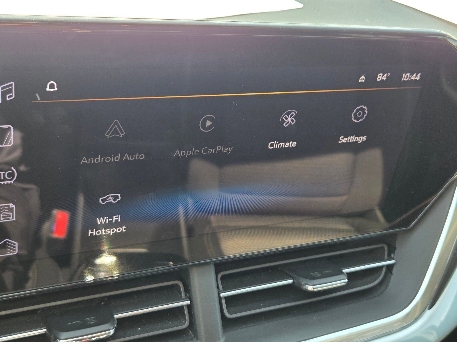 Used 2025 Chevrolet Trax LT image 20