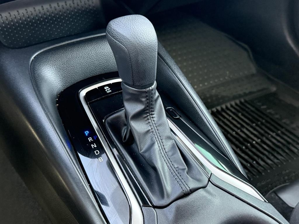 Used 2023 Toyota Corolla LE image 23