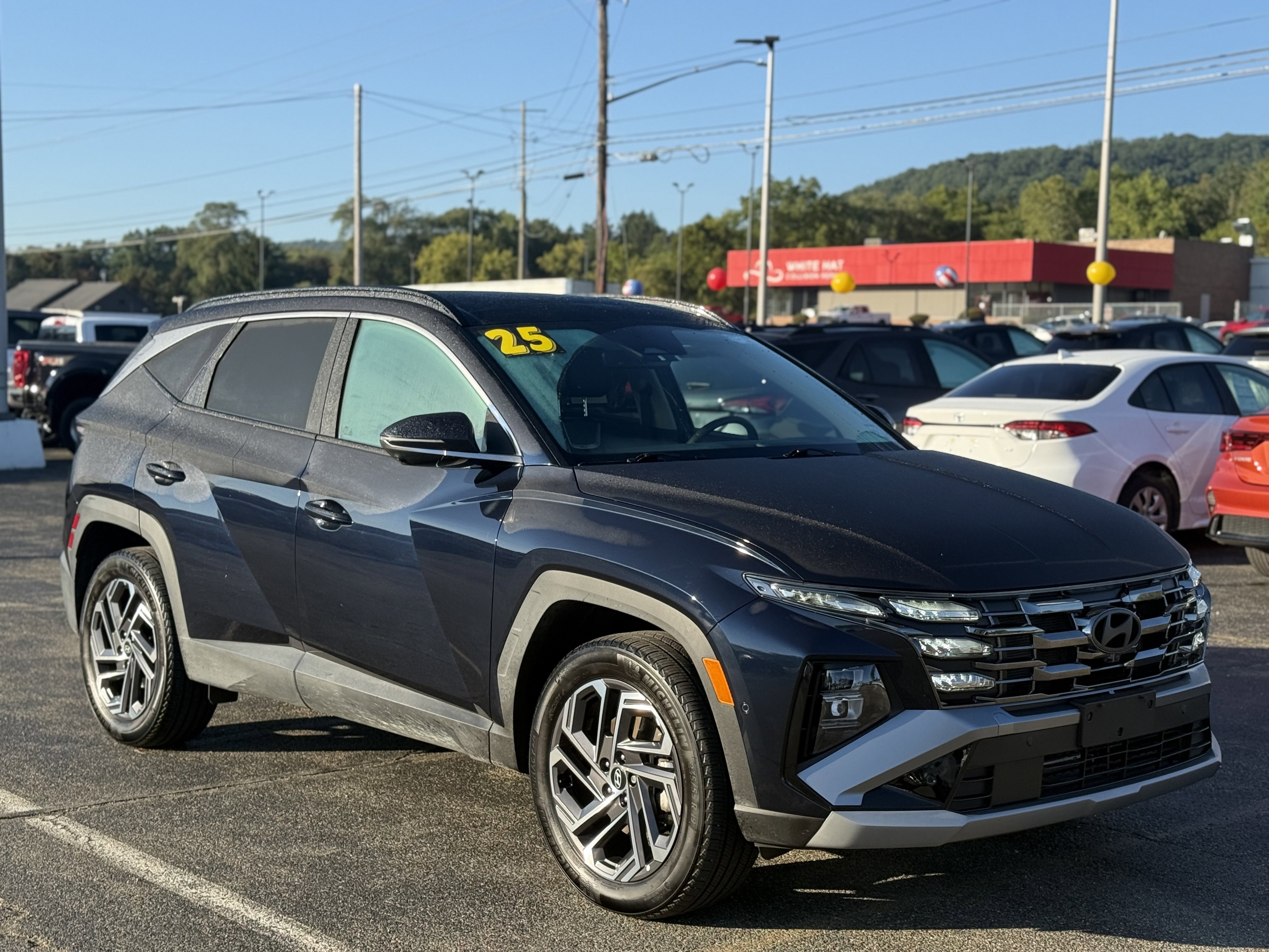 Used 2025 Hyundai Tucson Limited image 1