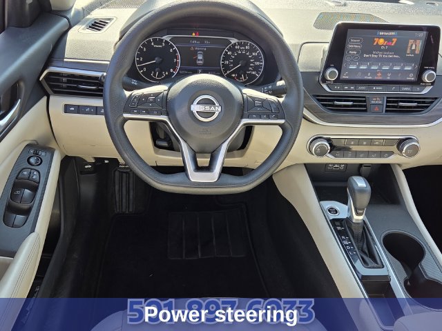 Used 2025 Nissan Altima 2.5 SV FWD image 13
