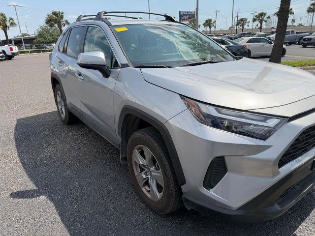 Used 2025 Toyota RAV4 XLE AWD/4WD image 8