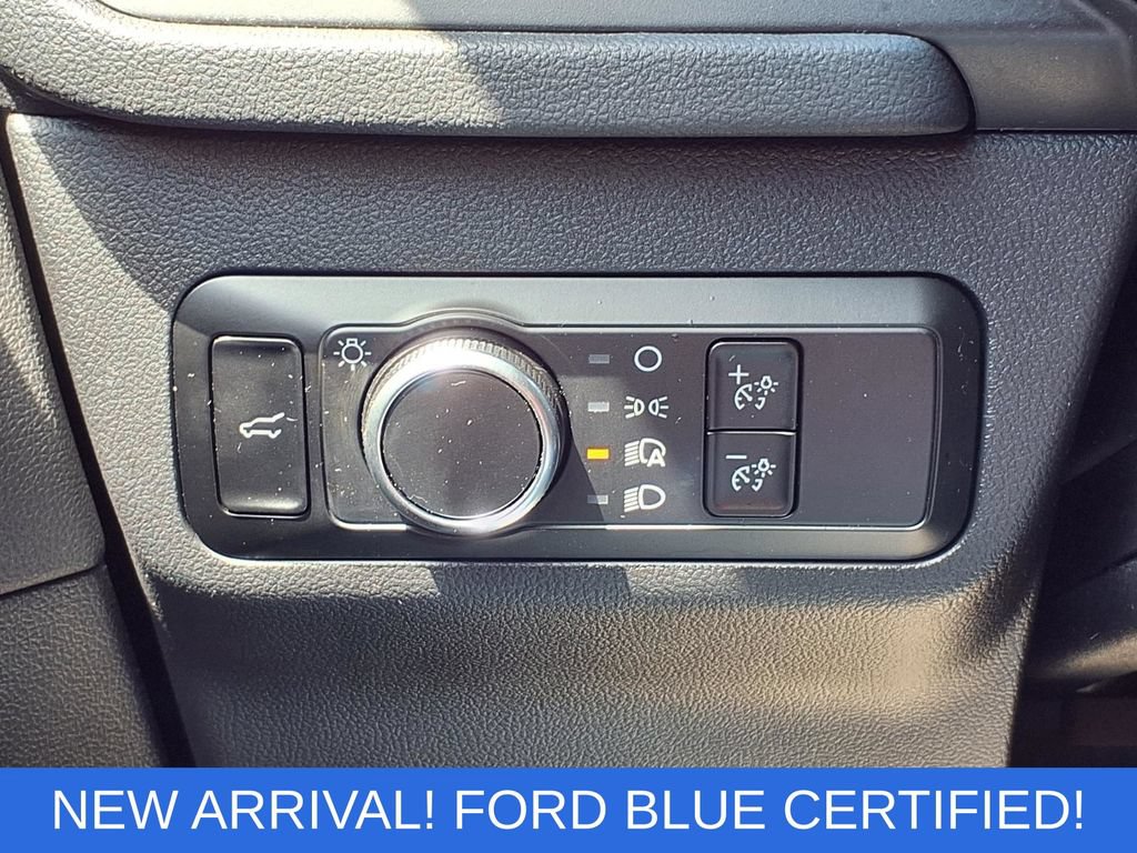 Certified 2024 Ford Escape ST-Line w/ Tech Pack #1 AWD/4WD image 19