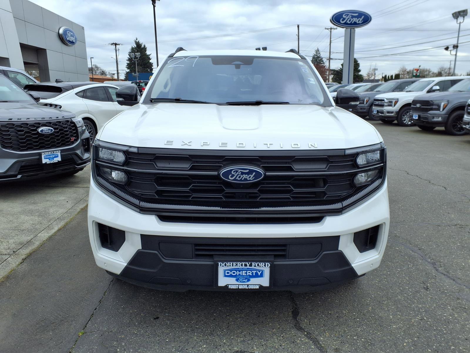 Certified 2025 Ford Expedition Max Active image 2