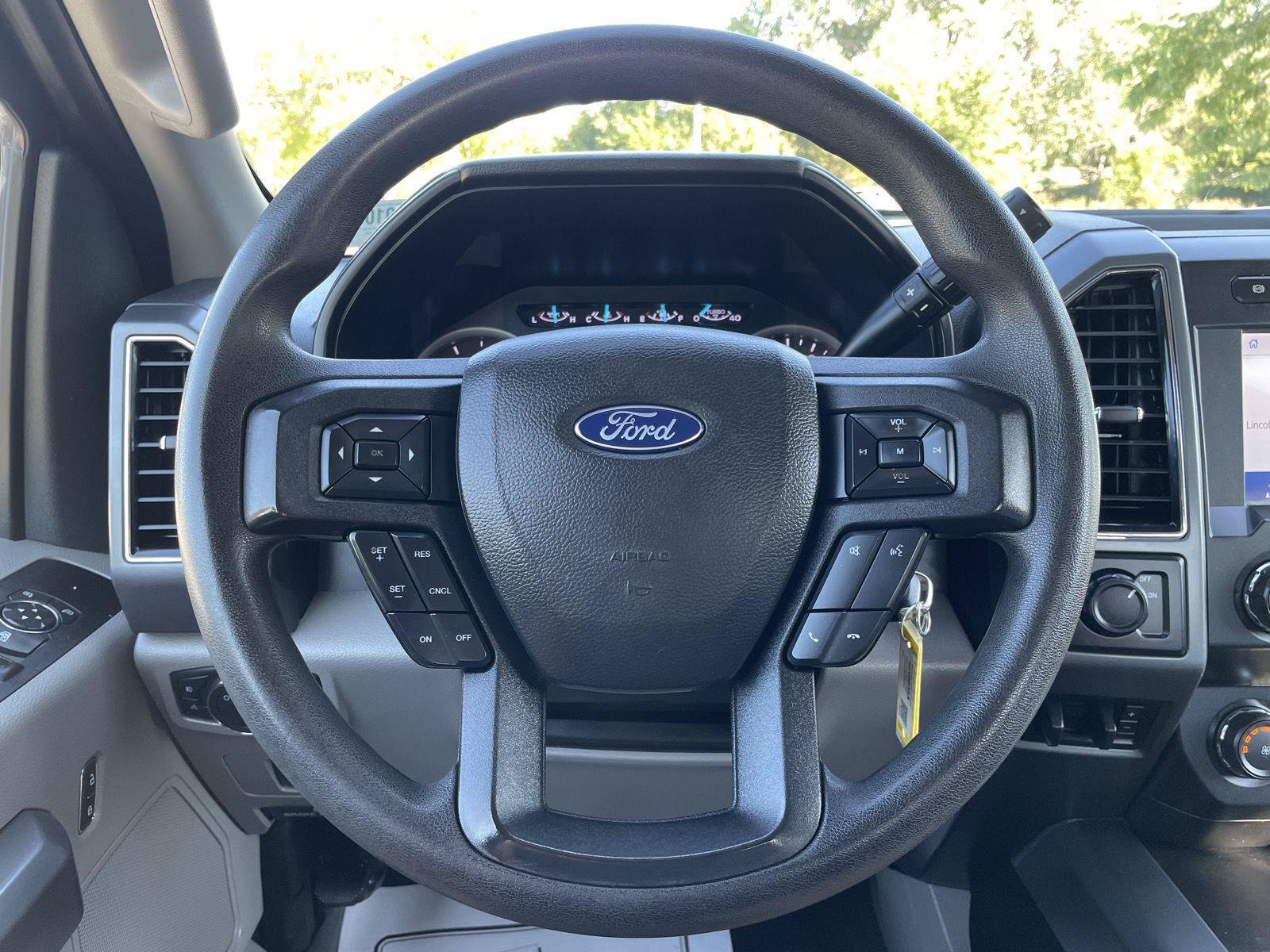 Certified 2020 Ford F250 XLT w/ XLT Value Package RWD image 12