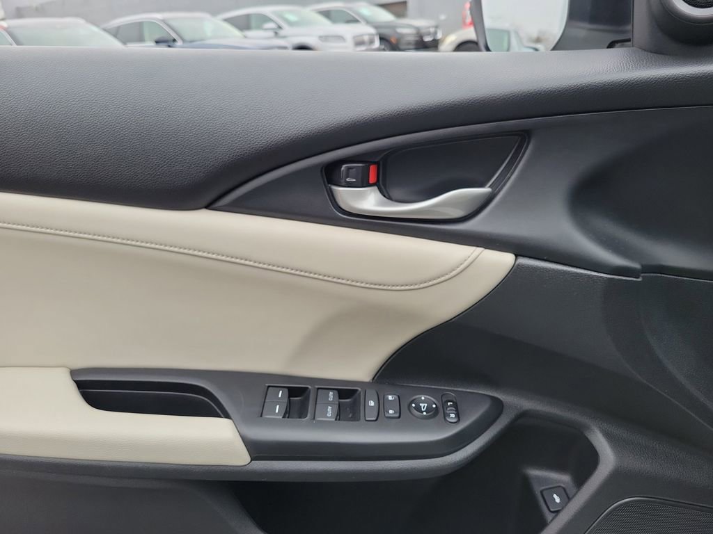 Used 2022 Honda Insight Touring image 18