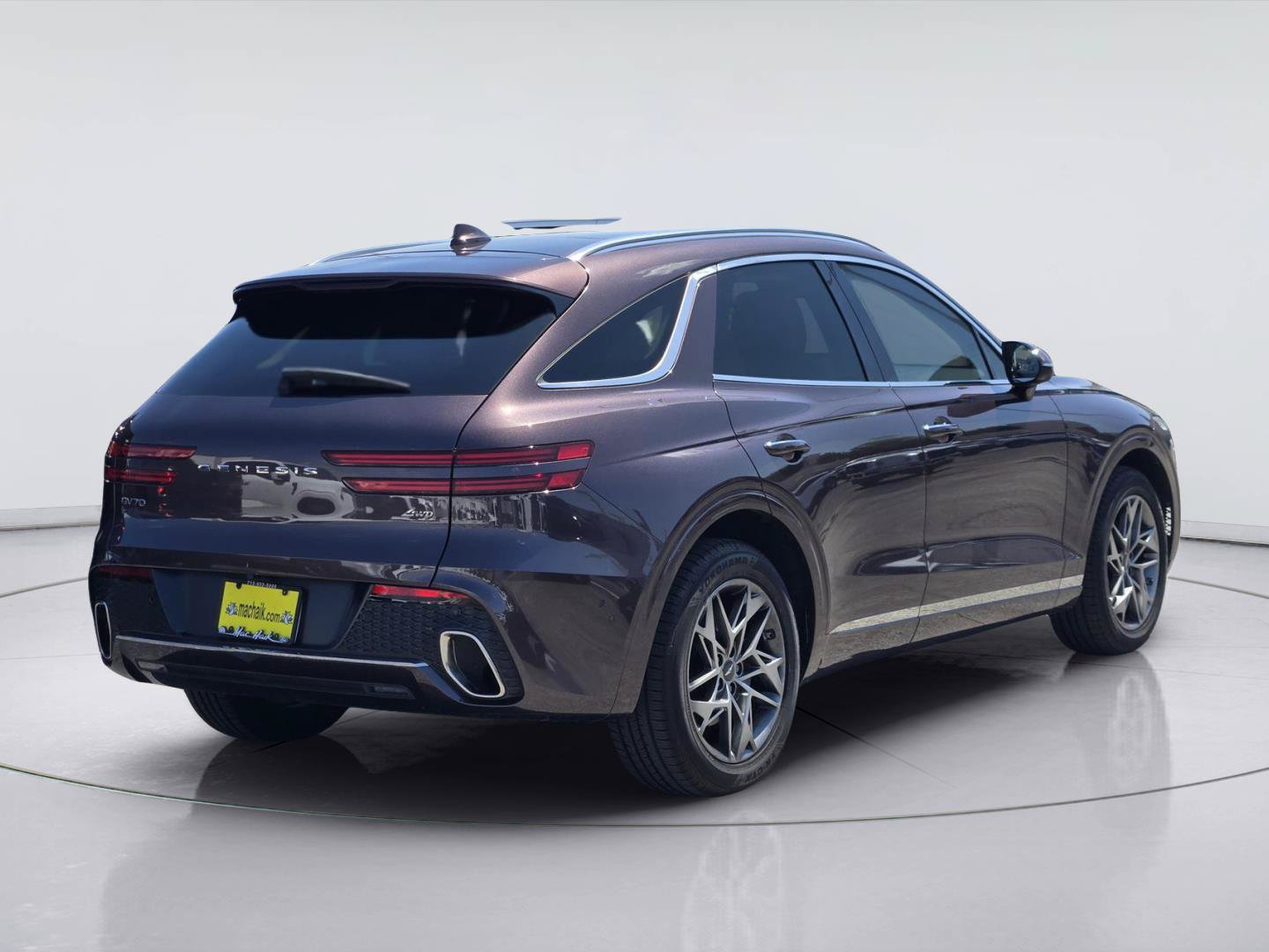 Used 2022 Genesis GV70 2.5T w/ Advanced Package AWD/4WD image 5
