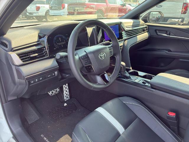 Used 2026 Toyota Camry SE w/ Convenience Package FWD image 9