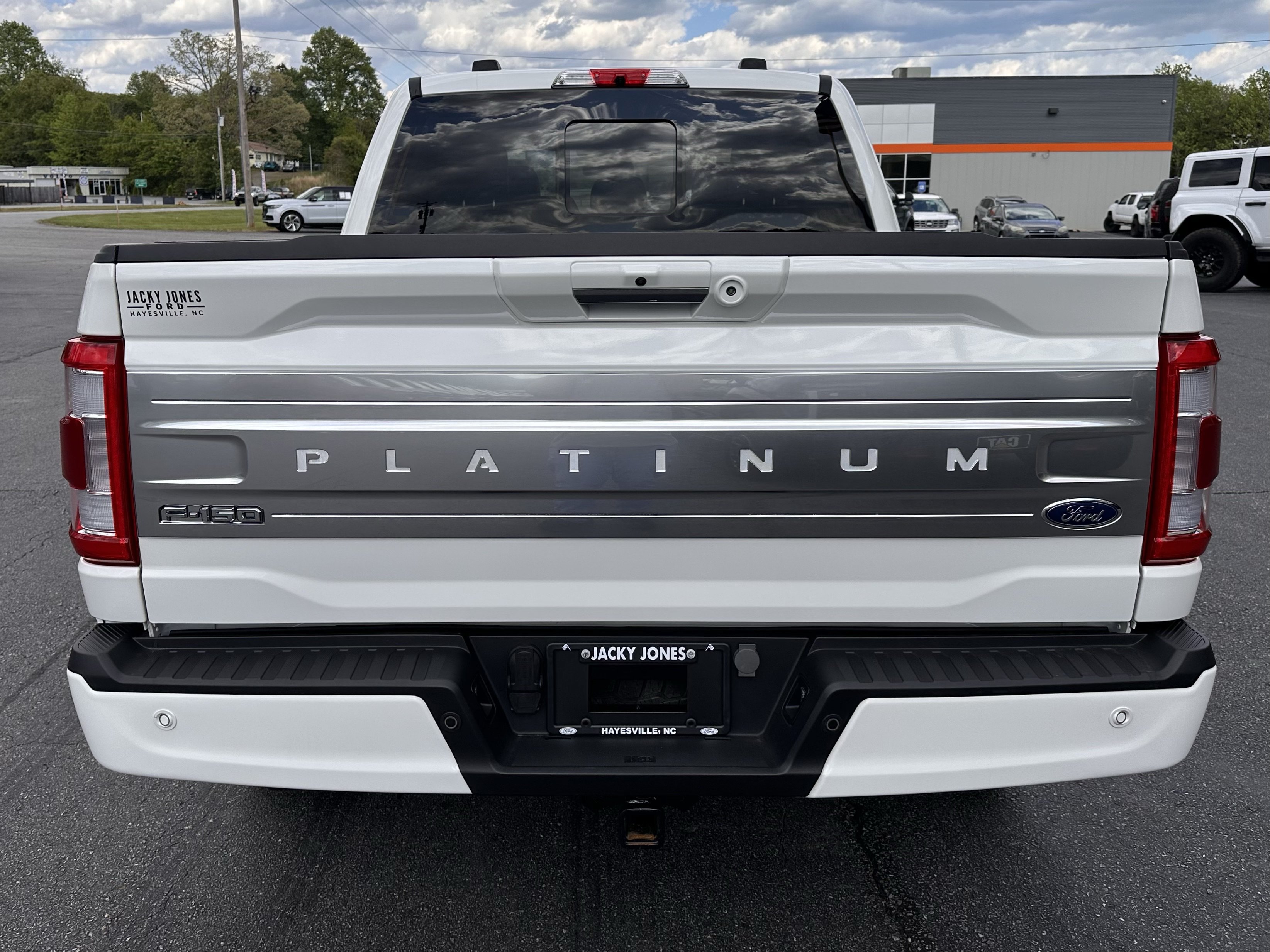 Certified 2023 Ford F150 Platinum w/ Equipment Group 701A High AWD/4WD image 7