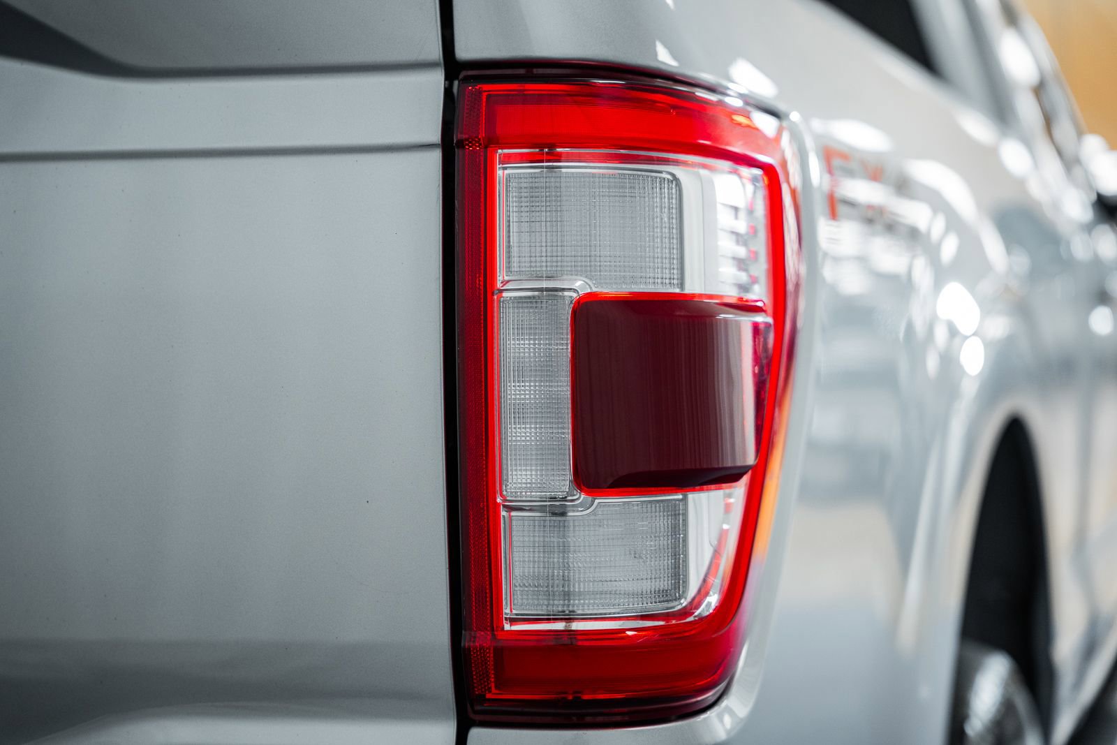 Certified 2023 Ford F150 Lariat w/ Equipment Group 502A High image 22