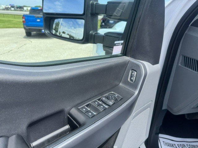 Certified 2023 Ford F250 XL w/ STX Appearance Package AWD/4WD image 11