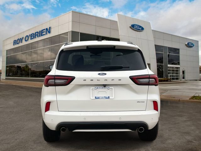 Certified 2024 Ford Escape ST-Line Elite image 4