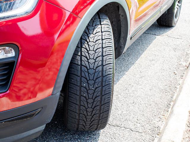 Certified 2018 Ford Explorer Sport AWD/4WD image 9