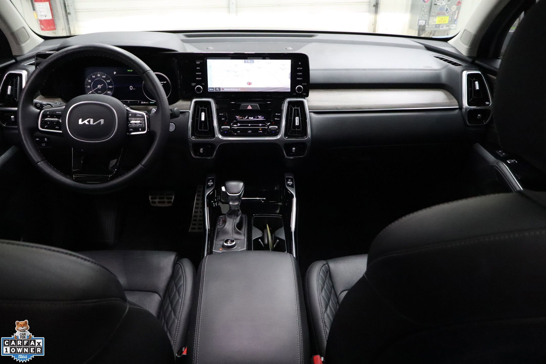 Used 2023 Kia Sorento SX Prestige image 28