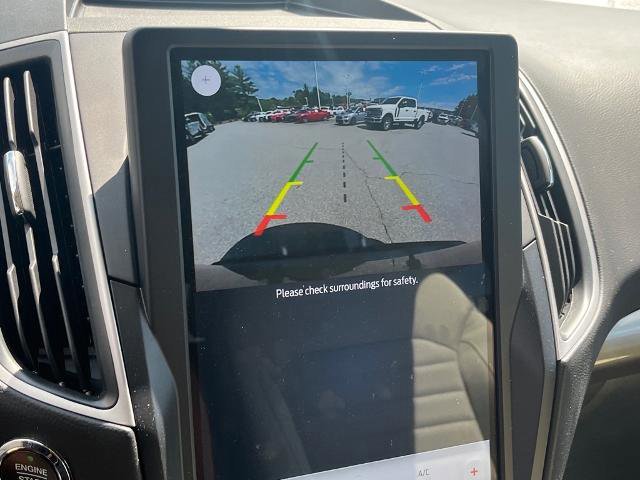 Certified 2024 Ford Edge SE image 9