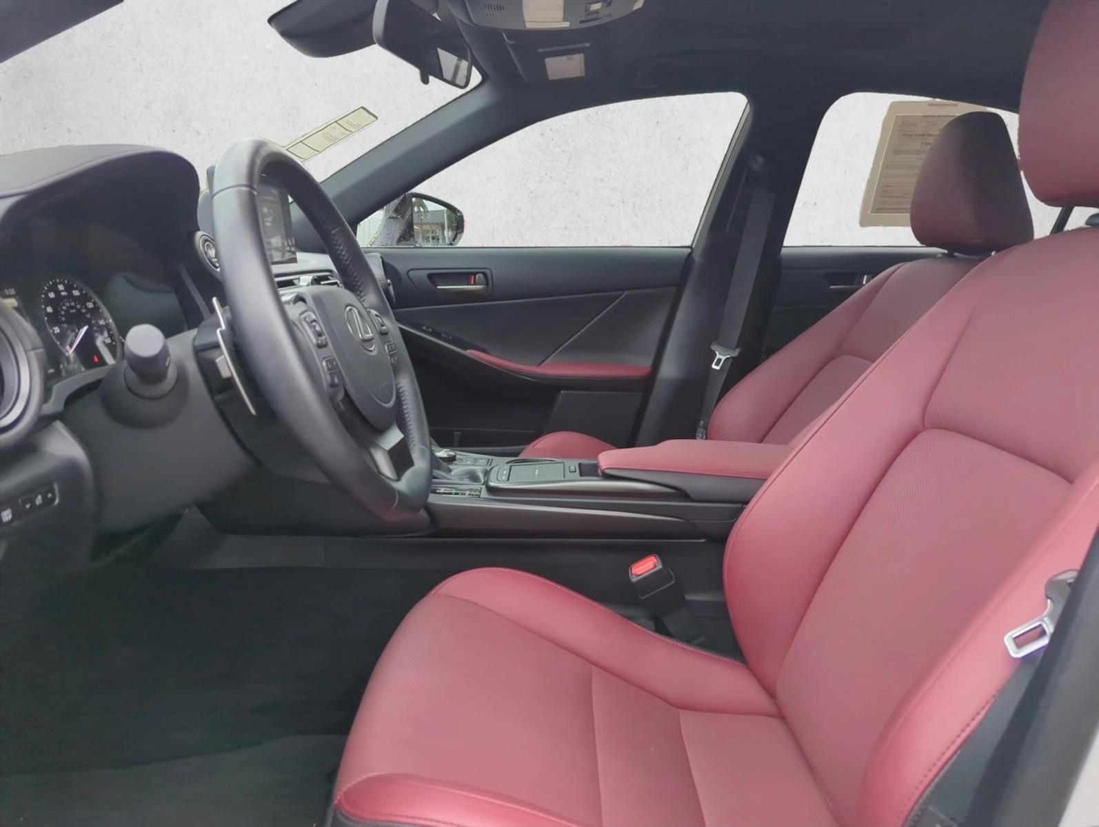 Used 2025 Lexus IS 350 F Sport RWD image 17