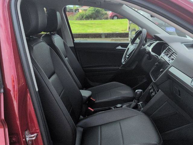 Used 2020 Volkswagen Tiguan SEL w/ 3rd Row Seat Package AWD/4WD image 30
