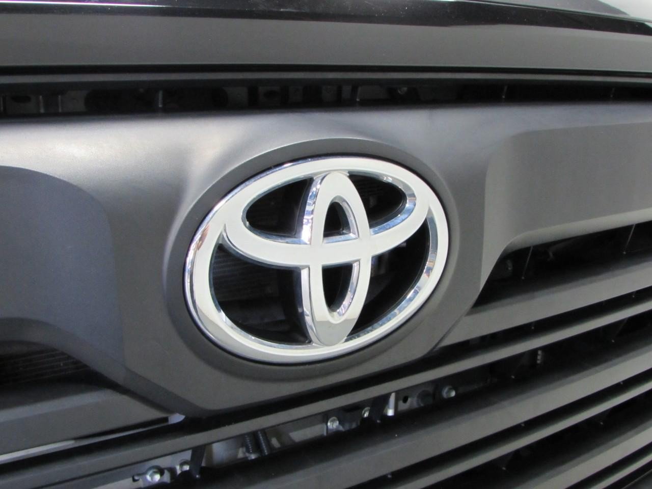 Used 2023 Toyota Tundra SR w/ SR Tow Package RWD image 31