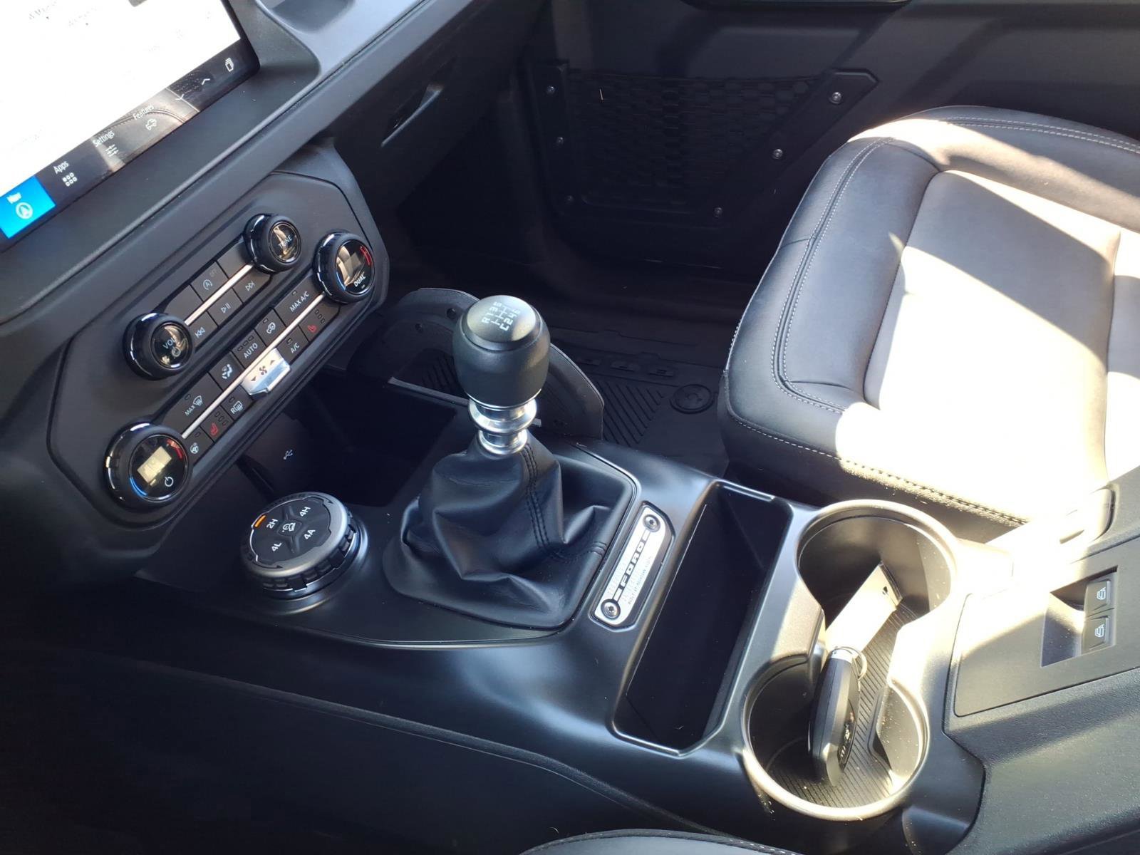 Certified 2025 Ford Bronco Badlands w/ Sasquatch Package image 16