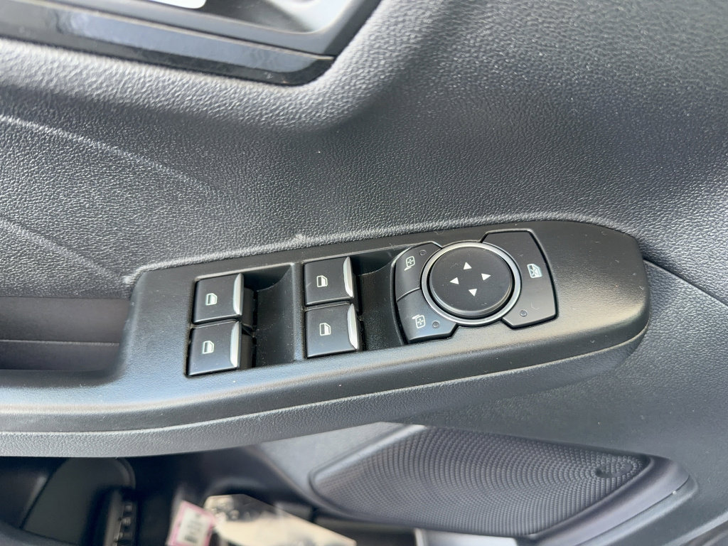 Certified 2022 Ford Escape SEL w/ SEL Stealth AWD Package image 10