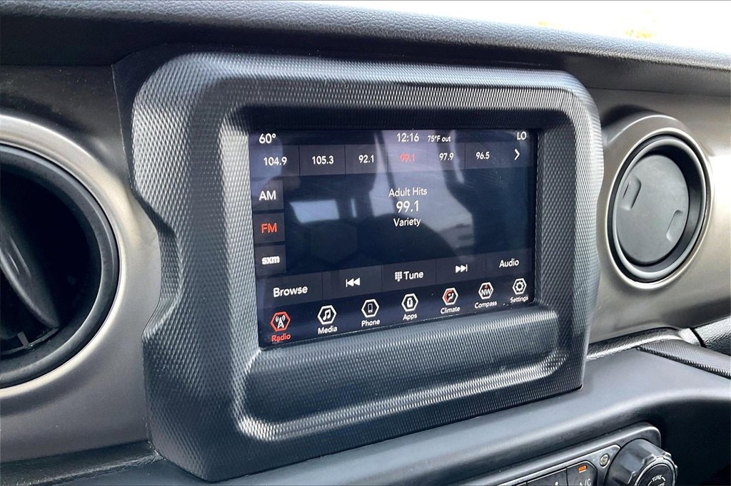 Used 2020 Jeep Wrangler Unlimited Sport image 25