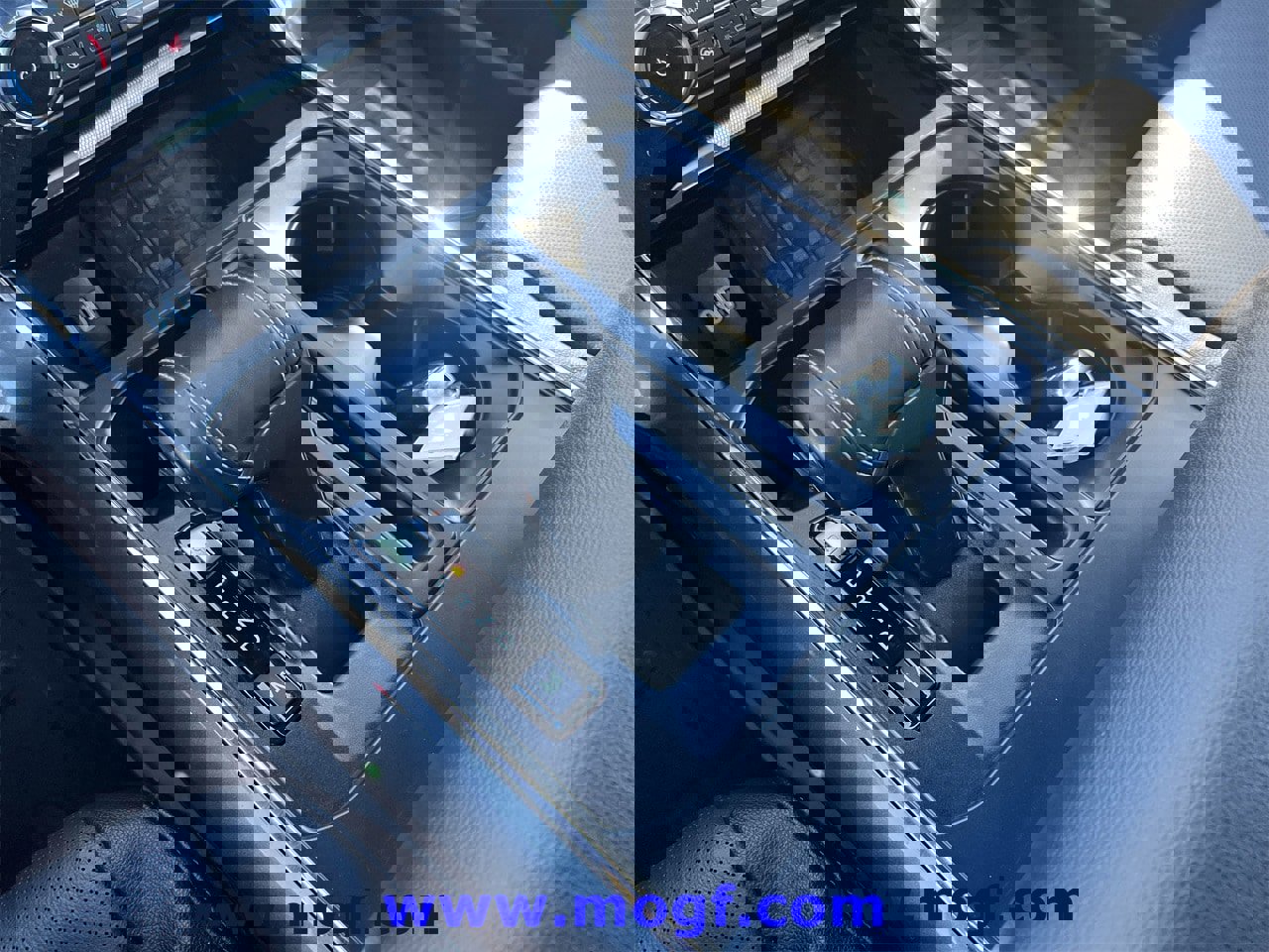 Certified 2022 Ford F150 Lariat w/ Equipment Group 502A High image 15