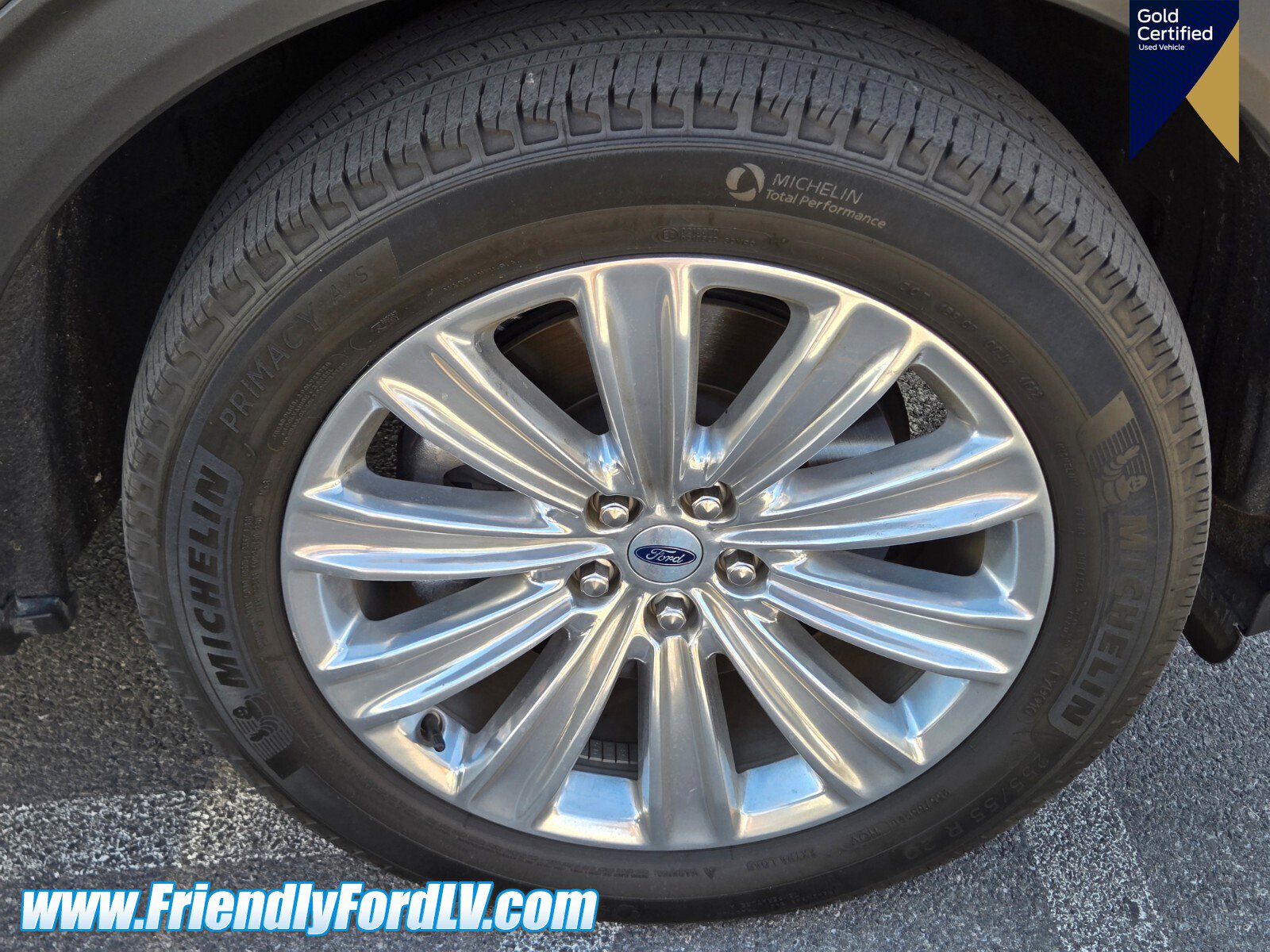 Certified 2023 Ford Explorer Limited w/ Hybrid Equipment Group 310A image 5