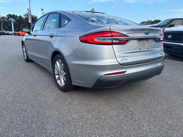 Certified 2020 Ford Fusion SE FWD image 3