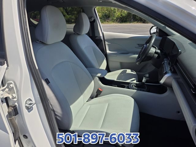 Used 2025 Hyundai Kona SEL FWD image 18