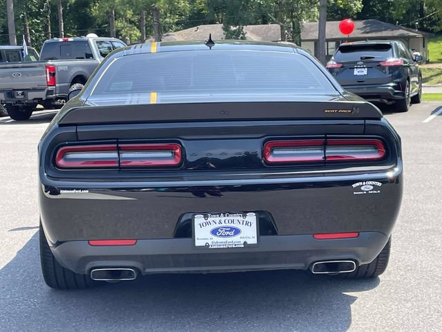 Used 2022 Dodge Challenger R/T Scat Pack RWD image 31