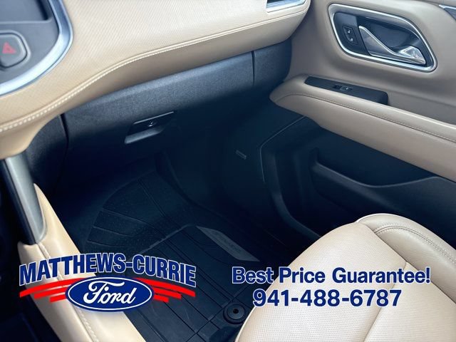 Used 2021 Chevrolet Tahoe Premier w/ Premium Package AWD/4WD image 27