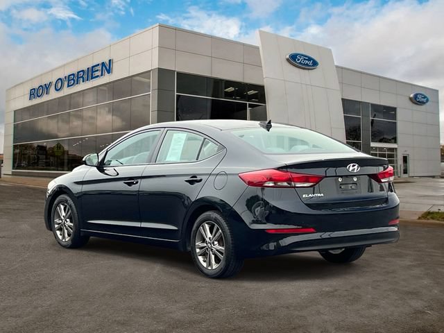 Used 2017 Hyundai Elantra SE FWD image 3