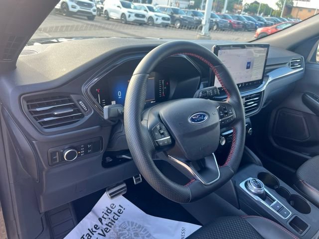 Certified 2024 Ford Escape ST-Line w/ Tech Pack #1 AWD/4WD image 7