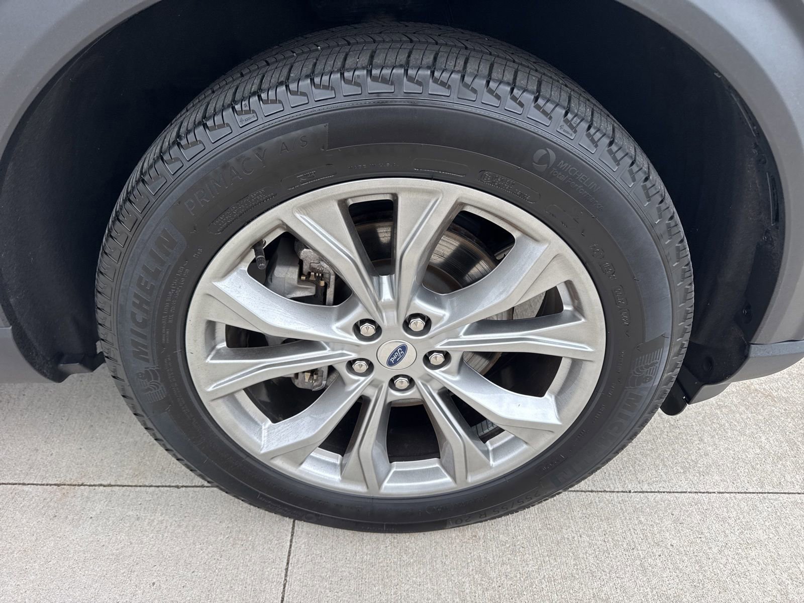 Certified 2024 Ford Explorer Limited w/ Limited Technology Package image 23