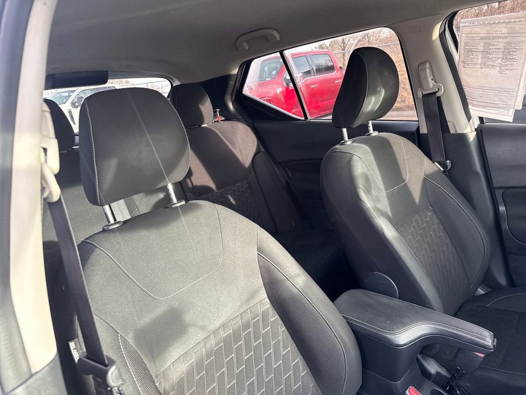 Used 2022 Nissan Kicks S w/ Interior Electronics Package image 26