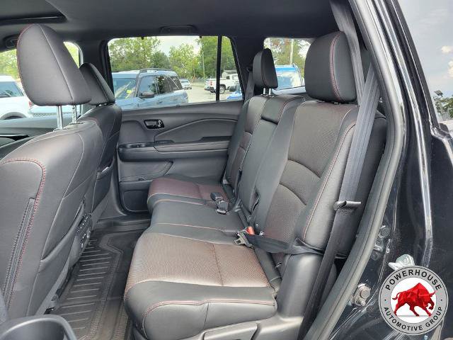 Used 2024 Honda Passport Black Edition image 17