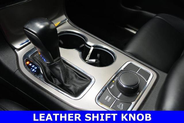 Used 2021 Jeep Grand Cherokee Limited AWD/4WD image 25